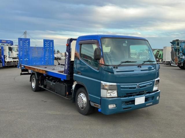 MITSUBISHI CANTER 2014