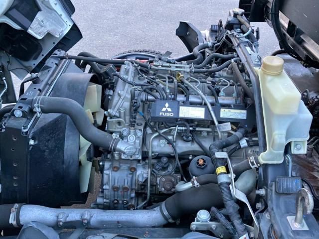 MITSUBISHI CANTER 2014