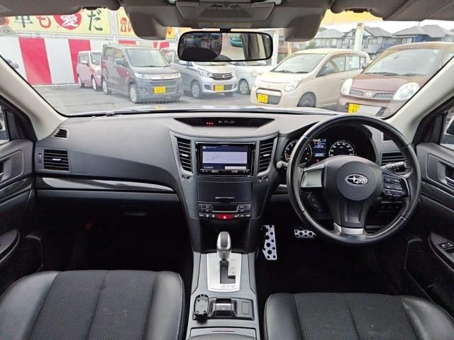 SUBARU LEGACY OUTBACK 2013