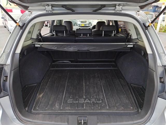 SUBARU LEGACY OUTBACK 2013