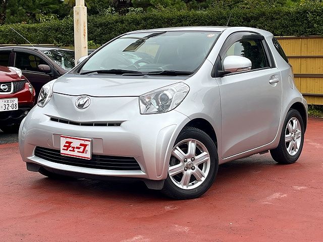 TOYOTA iQ 2009