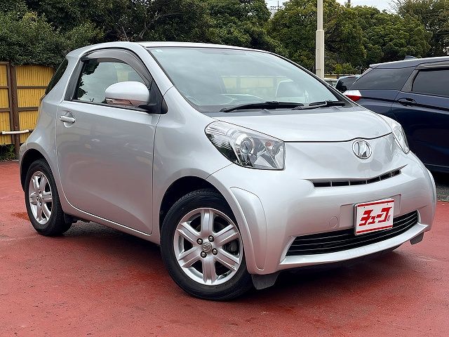 TOYOTA iQ 2009