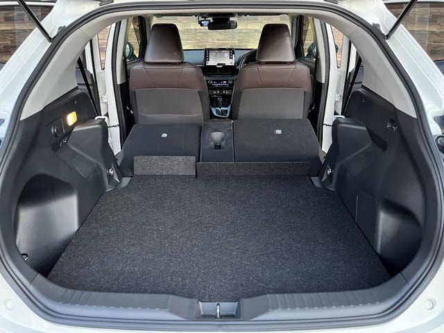 TOYOTA YARIS CROSS 2020