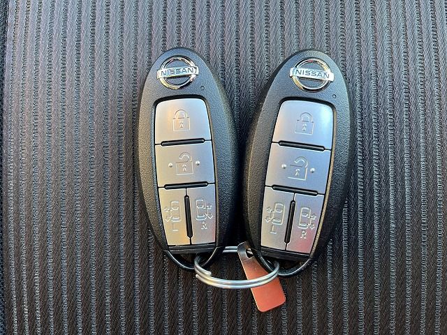 NISSAN SERENA  S-HYBRID 2019