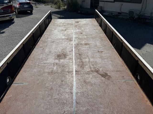 MITSUBISHI FUSOU FIGHTER 2005