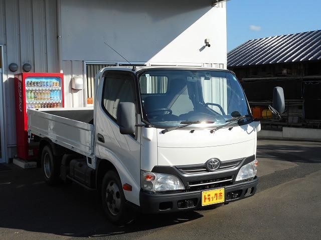 TOYOTA DYNA 2014