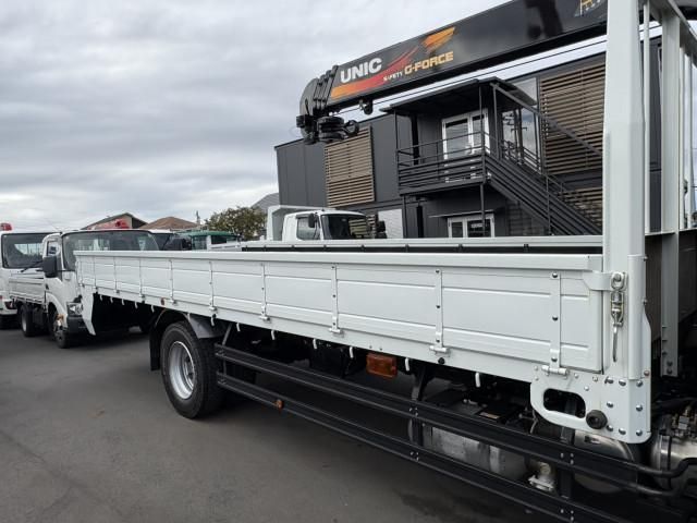 MITSUBISHI FUSOU FIGHTER 2024