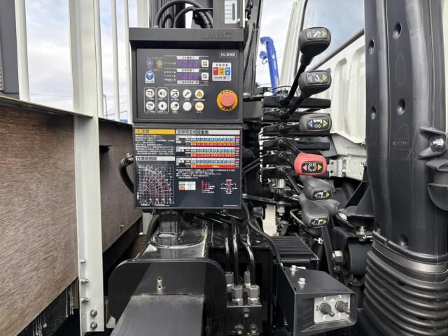 MITSUBISHI FUSOU FIGHTER 2024