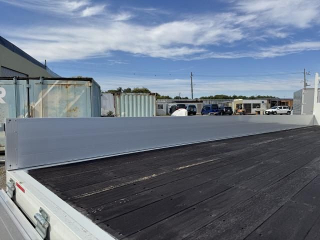 MITSUBISHI FUSOU FIGHTER 2025