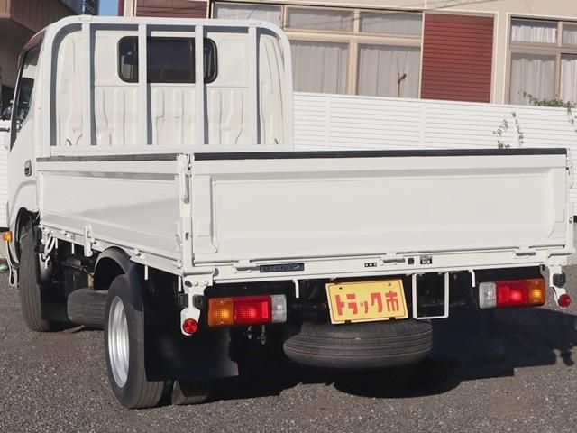 TOYOTA DYNA 2020