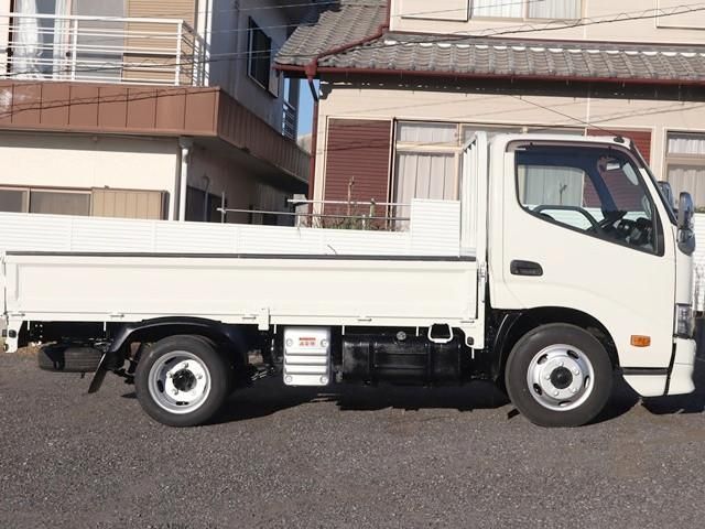 TOYOTA DYNA 2020