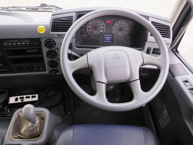 MITSUBISHI FUSOU FIGHTER 2010