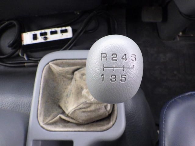 MITSUBISHI FUSOU FIGHTER 2010