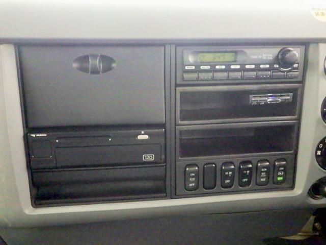 MITSUBISHI FUSOU FIGHTER 2010