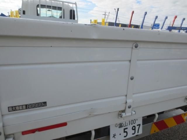 ISUZU FORWARD 2023