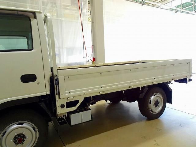 ISUZU ELF 2018
