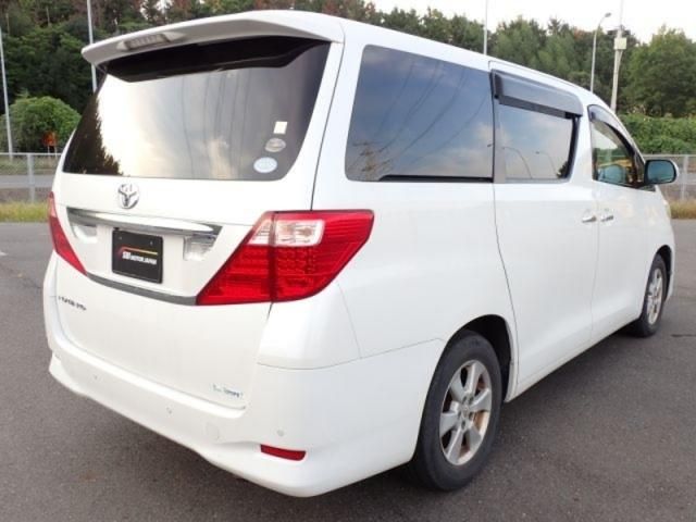 TOYOTA ALPHARD 2008