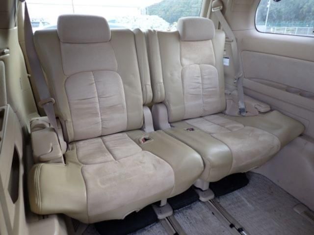TOYOTA ALPHARD 2008