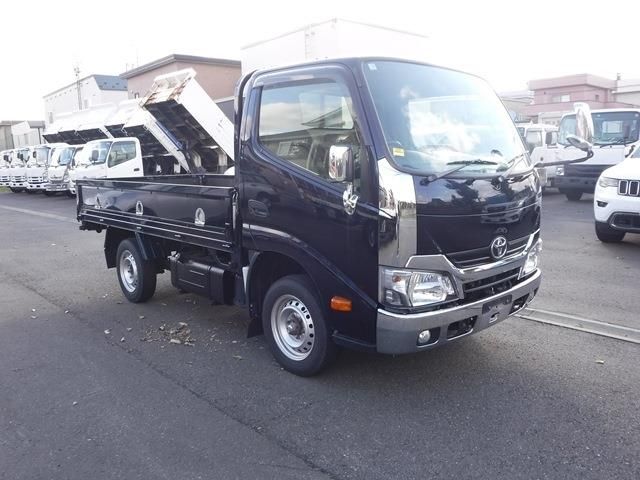 TOYOTA DYNA 2018