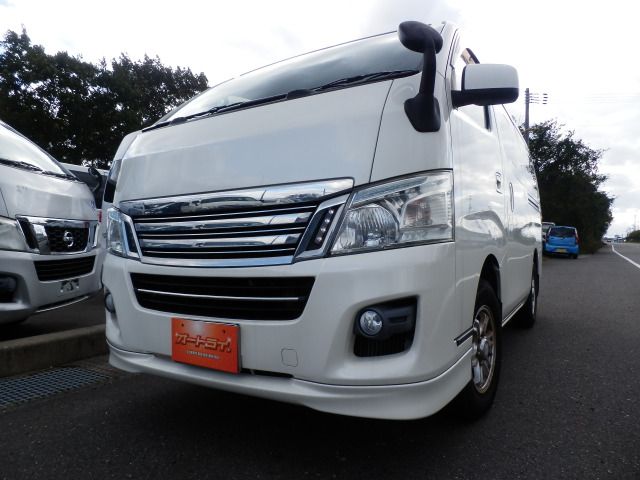 NISSAN NV350 CARAVAN 4WD 2012