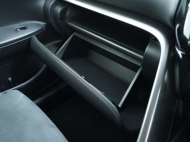 MITSUBISHI ECLIPSE CROSS 4WD 2024