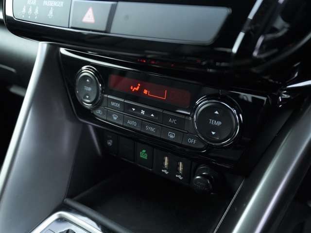 MITSUBISHI ECLIPSE CROSS 4WD 2024