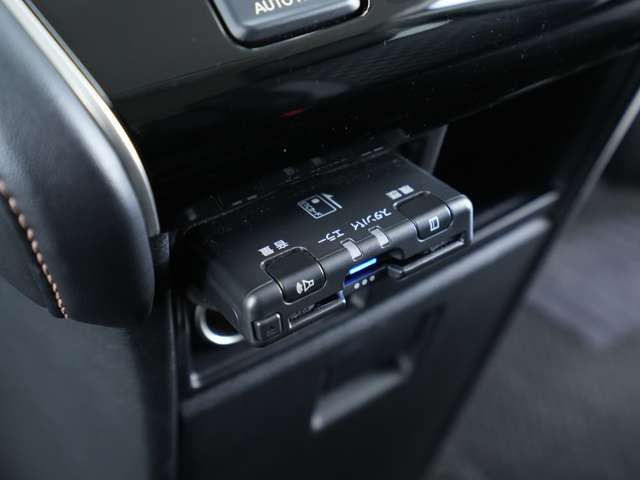 MITSUBISHI DELICA D:5 4WD 2023