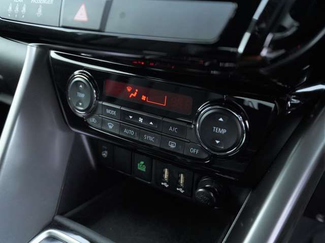 MITSUBISHI ECLIPSE CROSS 4WD 2024