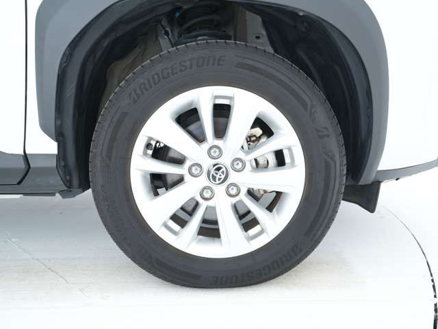 TOYOTA YARIS CROSS 2023