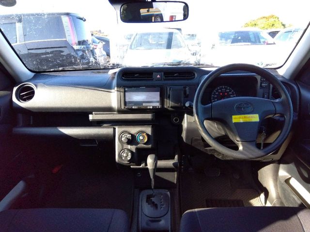 TOYOTA PROBOX van 2WD 2018