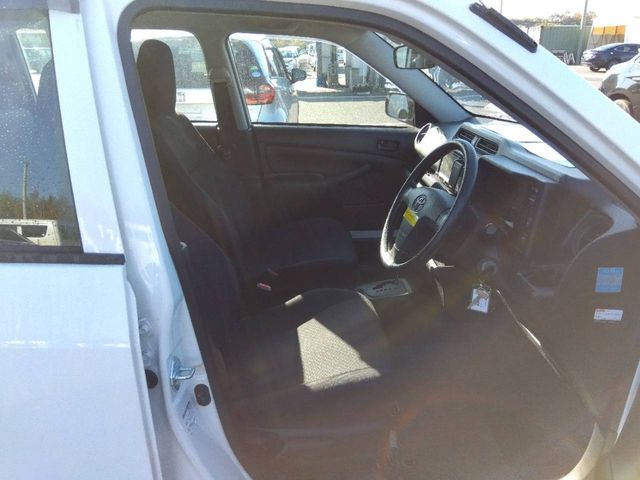 TOYOTA PROBOX van 2WD 2018