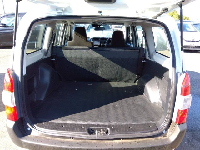 TOYOTA PROBOX van 2WD 2018