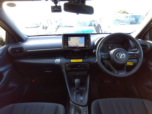 TOYOTA YARIS HYBRID 2023