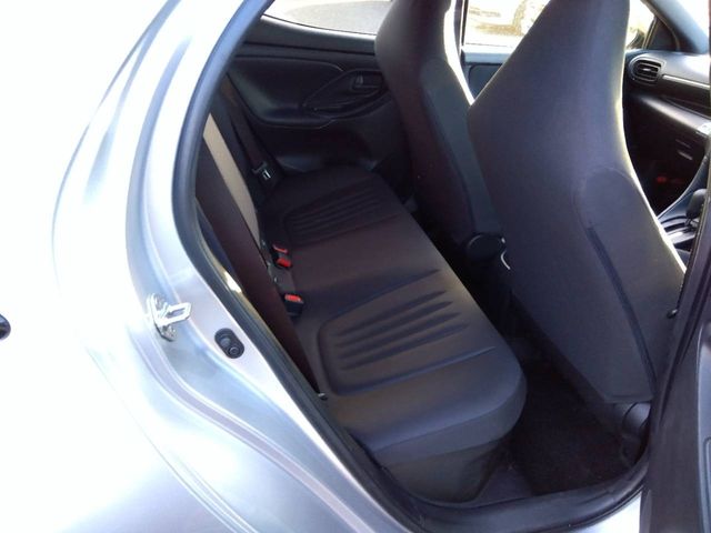 TOYOTA YARIS HYBRID 2023