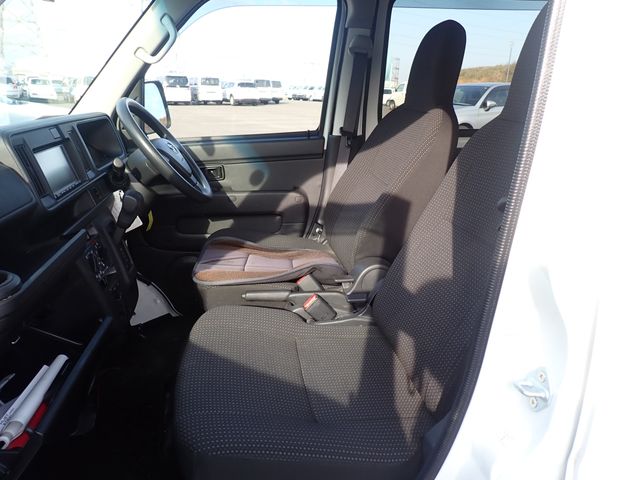 DAIHATSU HIJET CARGO 4WD 2020