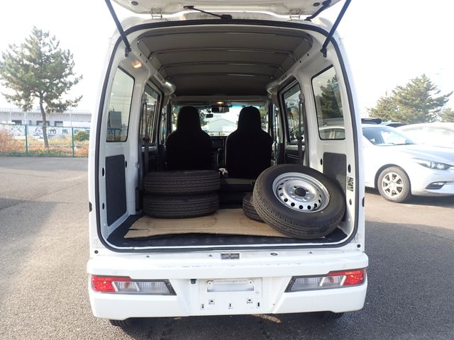 DAIHATSU HIJET CARGO 4WD 2020