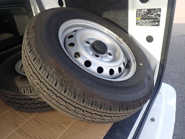 DAIHATSU HIJET CARGO 4WD 2020