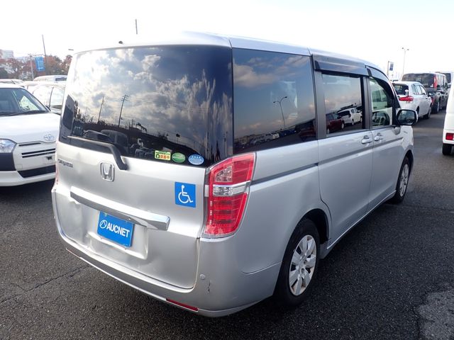 HONDA STEPWAGON 2014