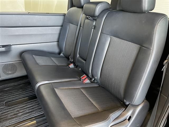 HONDA STEPWAGON e:HEV SPADA 2023