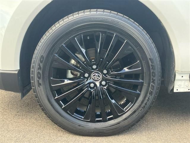 TOYOTA HARRIER HYBRID 2023