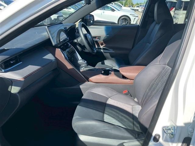 TOYOTA HARRIER HYBRID 2023