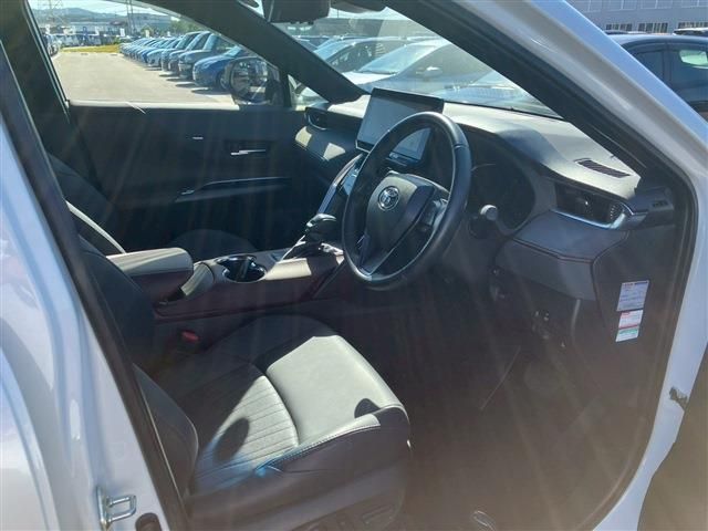 TOYOTA HARRIER HYBRID 2023