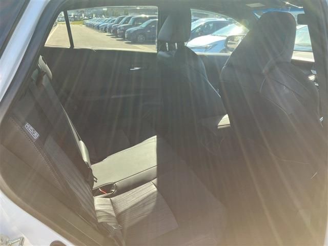 TOYOTA HARRIER HYBRID 2023