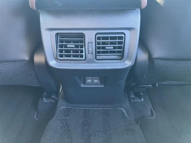 TOYOTA HARRIER HYBRID 2023