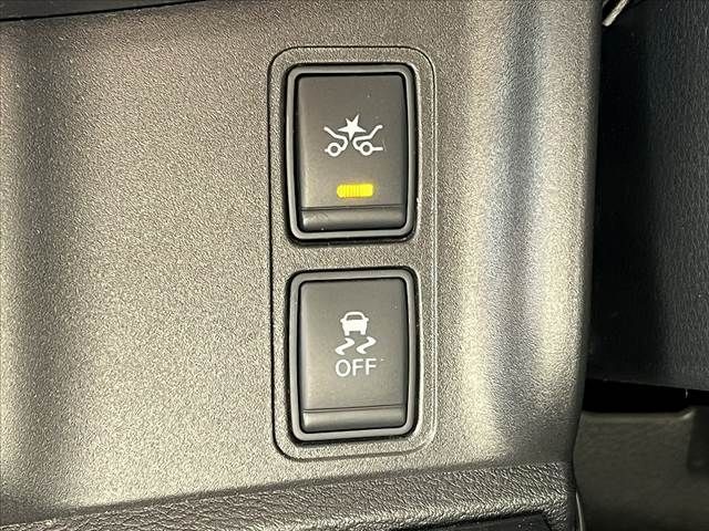 NISSAN SERENA  S-HYBRID 2018