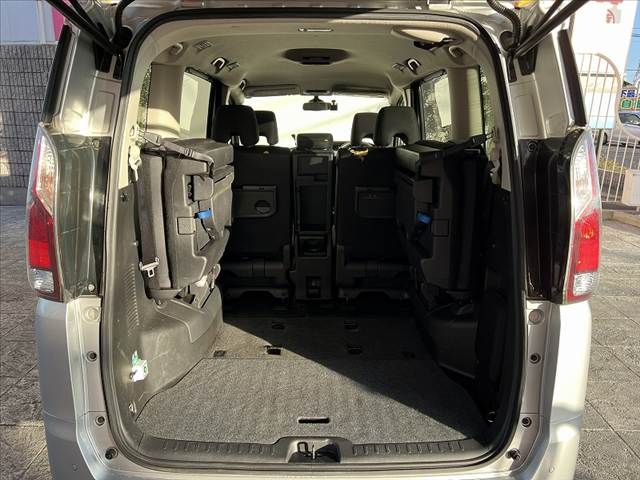 NISSAN SERENA  S-HYBRID 2018