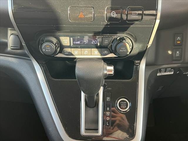 NISSAN SERENA  S-HYBRID 2018