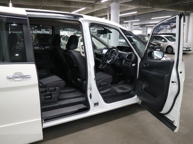 NISSAN SERENA  WG 2020