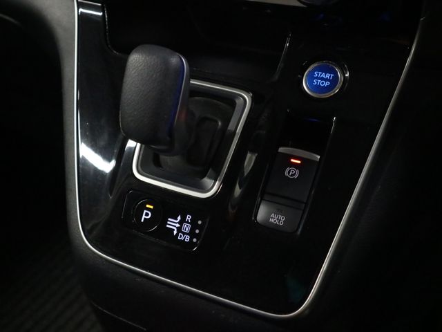 NISSAN SERENA  WG 2020