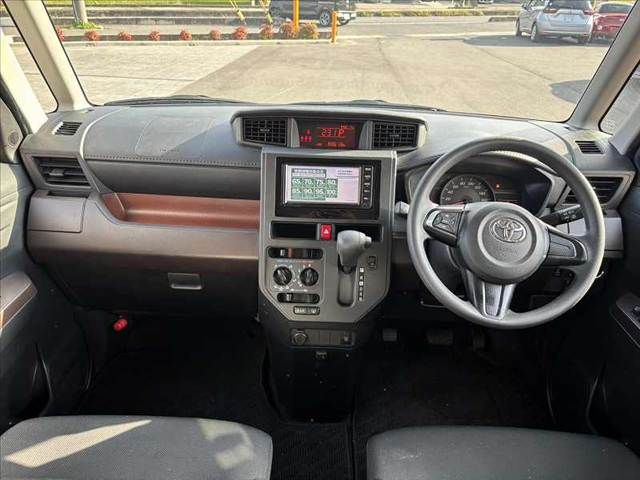 TOYOTA ROOMY 2019